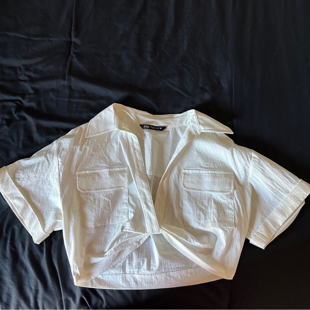 NWOT Zara crop with knot crop
